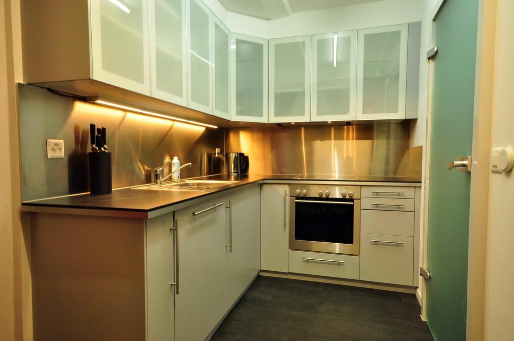 Interlaken Town House Sleeps 12 Guests Central Habitación foto